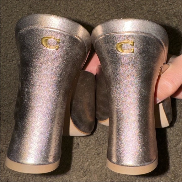 Coach patent leather mules - Picture 9 of 16